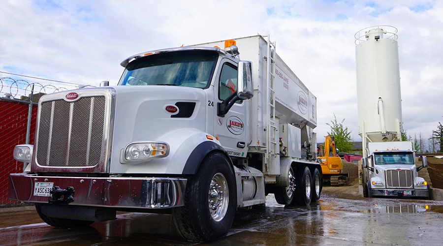 Volumetric Mixer Truck