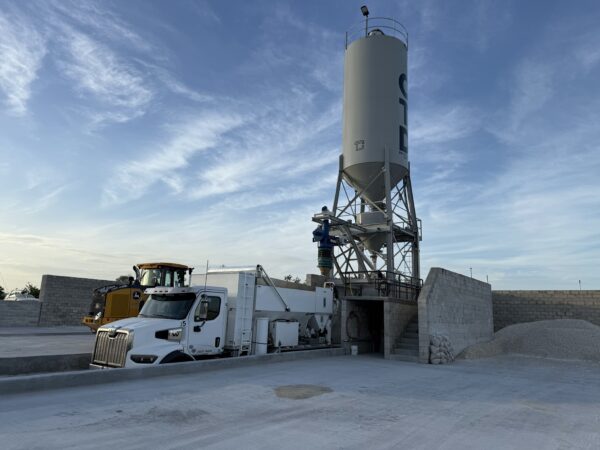 Concrete Delivery for Commercial Sites: Staging, Pump vs Truck, and Pour Sequencing